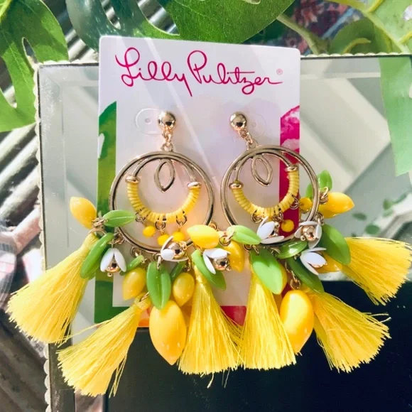 LLILY PULITZER NWT🩷SOLD🩷 YELLOW TASSEL EARRINGS ⭐️ Fun Statement Pierced Post - Picture 3 of 9